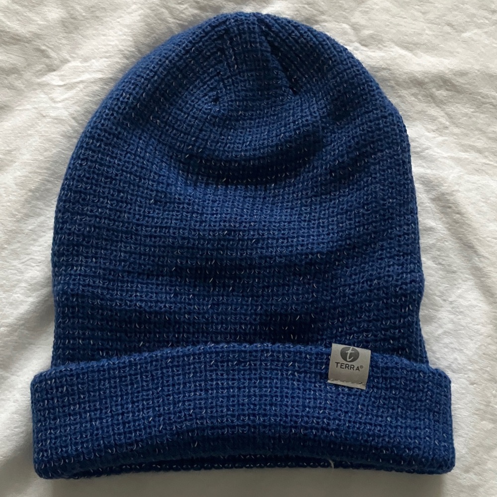 Brand new - excellent condition -  Terra Women's Blue Knit Beanie - never worn
